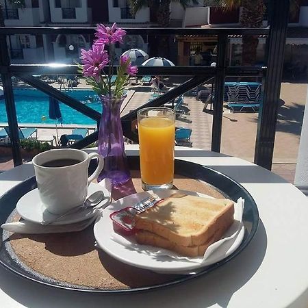 Yakinthos Hotel Zakynthos Island ภายนอก รูปภาพ